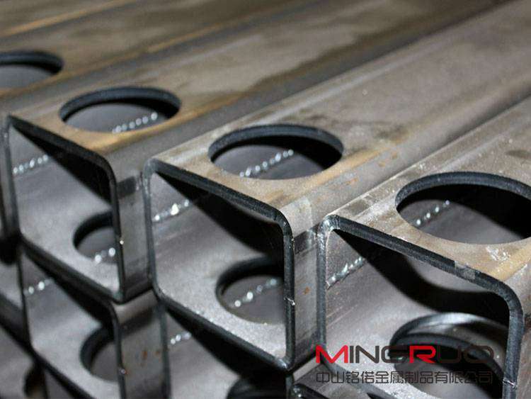 钣金加工中的激光切割到底是什么原理?-博鱼平台-博鱼(中国)一站式服务平台 钣金加工中的激光切割到底是什么原理?-博鱼平台-博鱼(中国)一站式服务平台