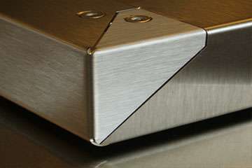 精密钣金折弯弯曲工艺中的决定因素有哪些?-中山博鱼平台-博鱼(中国)一站式服务平台