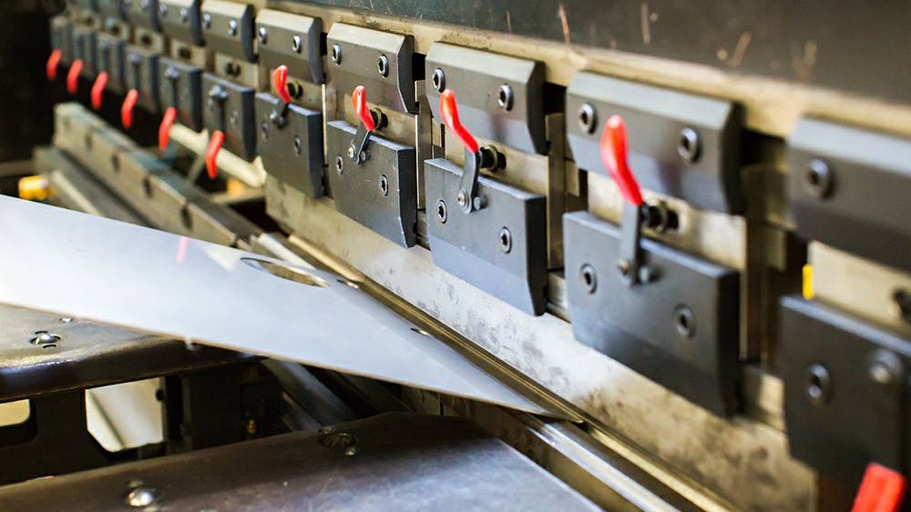 制作钣金加工项目都有哪些基础设备?-博鱼平台-博鱼(中国)一站式服务平台 制作钣金加工项目都有哪些基础设备?-博鱼平台-博鱼(中国)一站式服务平台